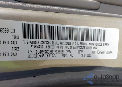 2011 Jeep Grand Cherokee Laredo z USA, uszkodzony, nr VIN 1J4RR4GG0BC713919